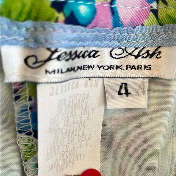 Floral Patterned Cropped Pants Sz 4/6 - Picture 5 of 8